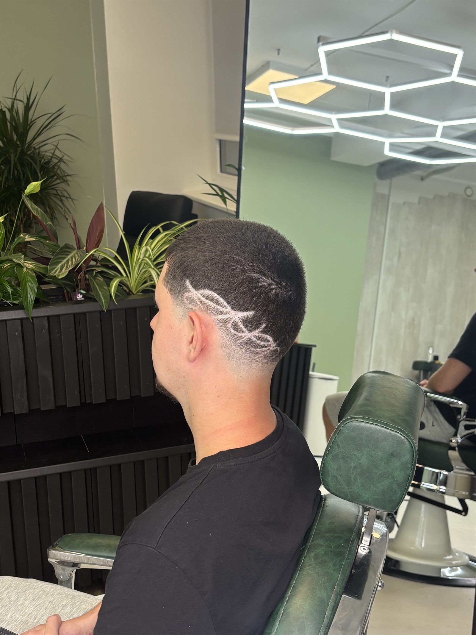 Fade koos mustriga kuklal
